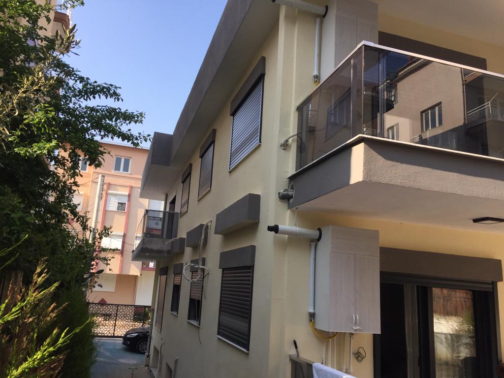 -- Mimar S. Korhan Günsor (c)